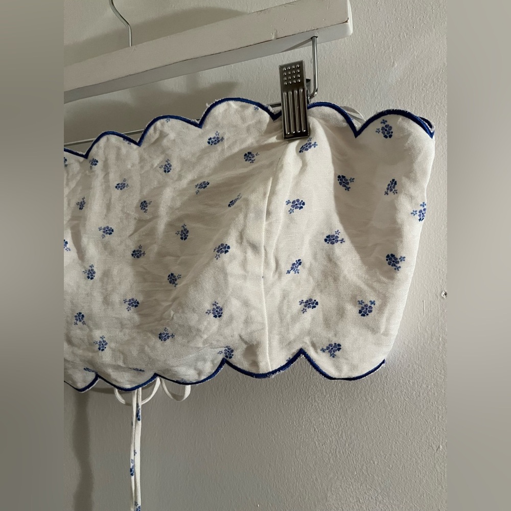 H&M White and Blue Floral Linen Crop Top - Picture 10 of 12